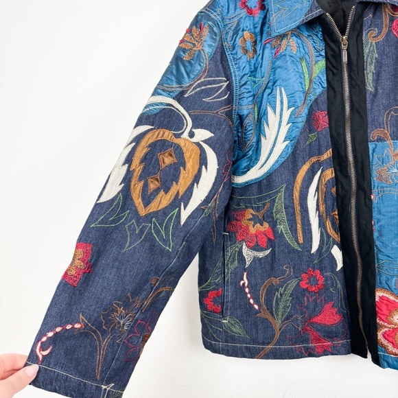 Vintage Y2K 90s Chico’s Eclectic Embroidered Patchwork Denim Jacket Sz 2 (US L) - Picture 7 of 11